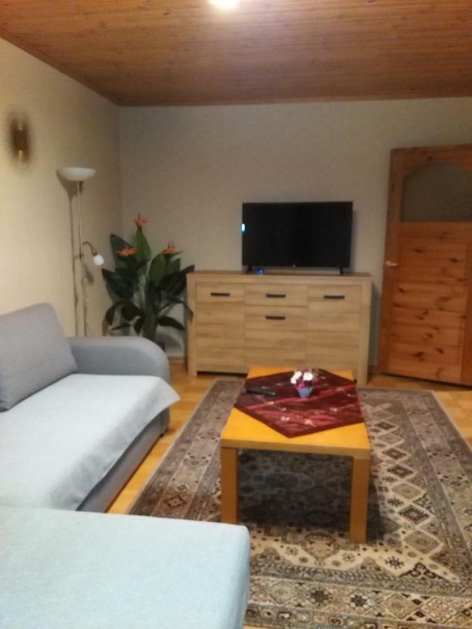 Ferienwohnung Gratarre 2 Kuressaare Exterior foto